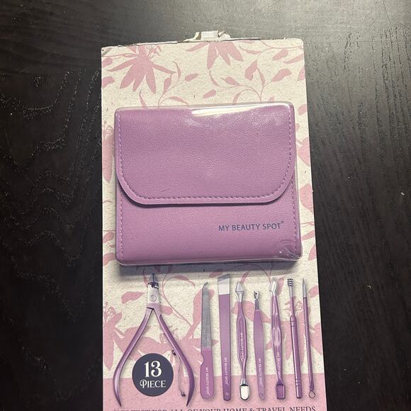 New My Beauty Spot 13 Piece Manicure Grooming Set - Picture 1 of 6